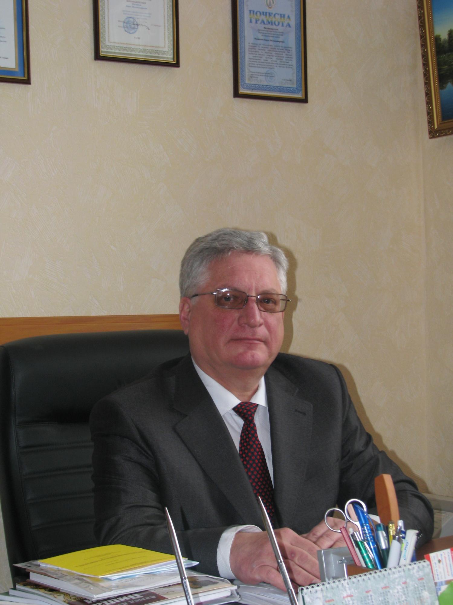 Блэкаут и тревога: как не сойти с ума без света и тепла? Интервью с психиатром